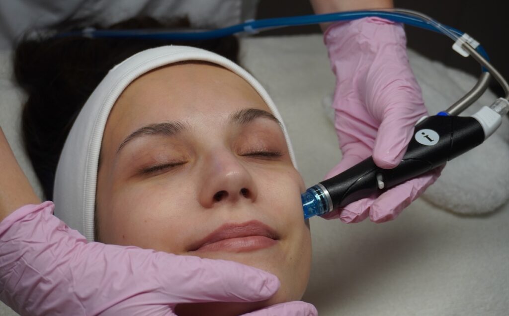 HydraFacial